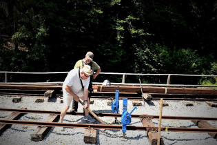 Historická lesná úvraťová železnica a Orloj Stará Bystrica 